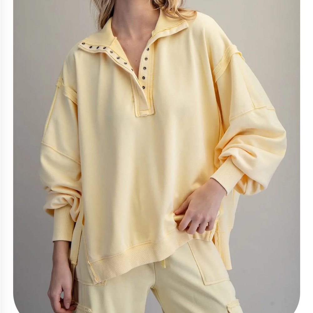 Eesome Casual Top